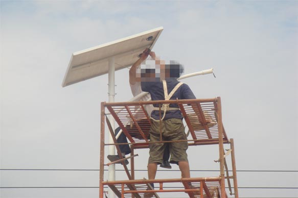 太陽(yáng)能燈 太陽(yáng)能燈